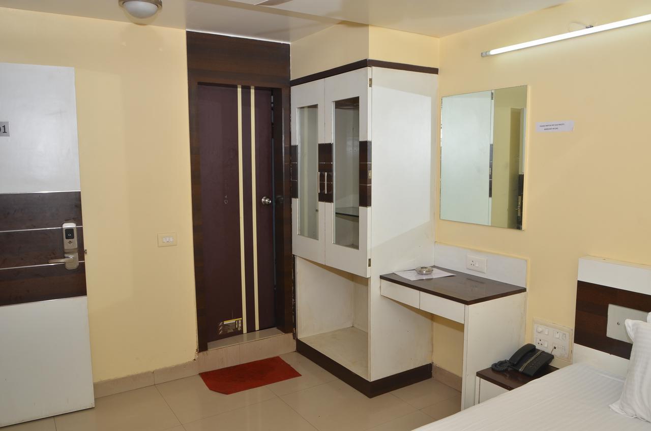 Da Casa Business Hotel Pune Luaran gambar
